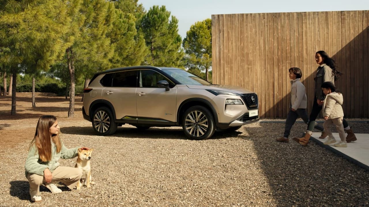 Nissan X-TRAIL